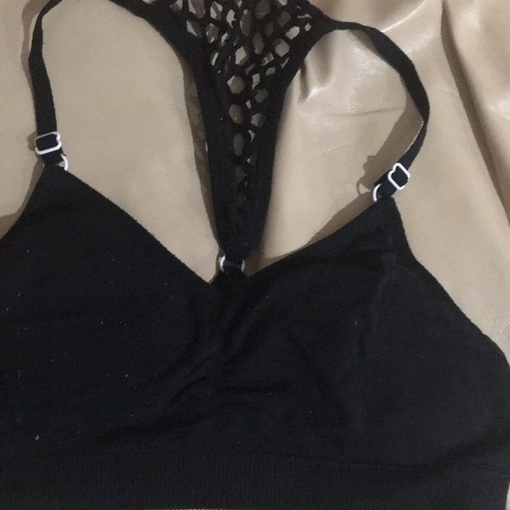 Sports bra